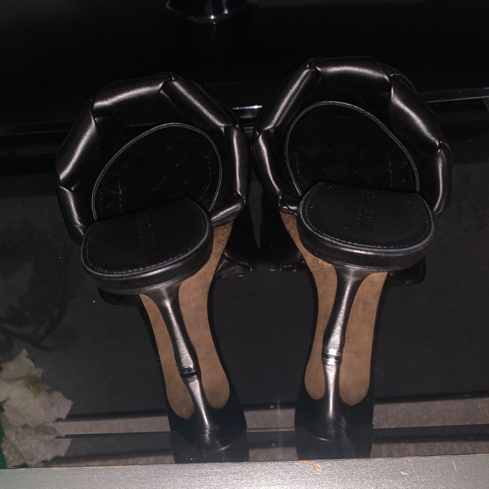 SOLD! Bottega Venetia black Lido mule - Picture 6 of 8